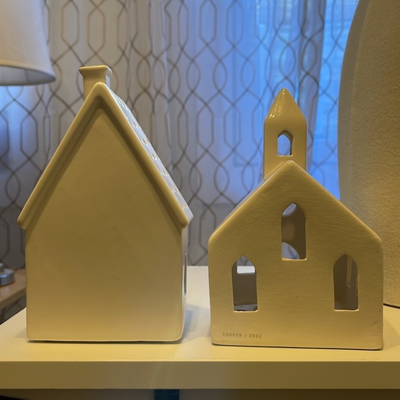 Pair of White Christmas Buildings: 1 Crate & Barrel 2022 Church, 1 Target House - Picture 3 of 5